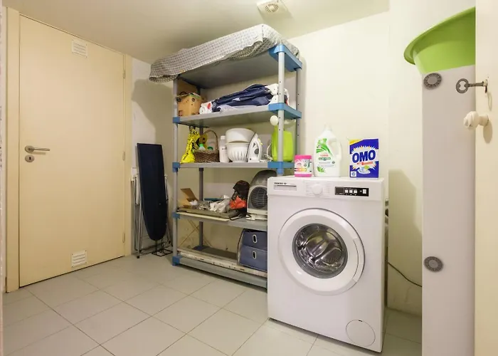 Guestready - Historic Courtyard Townhouse 펜션