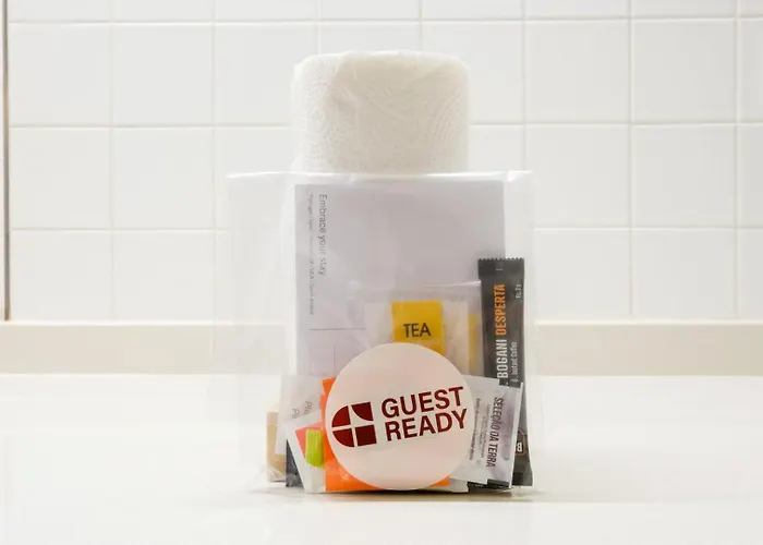 Prázdninový dům Guestready - Historic Courtyard Townhouse