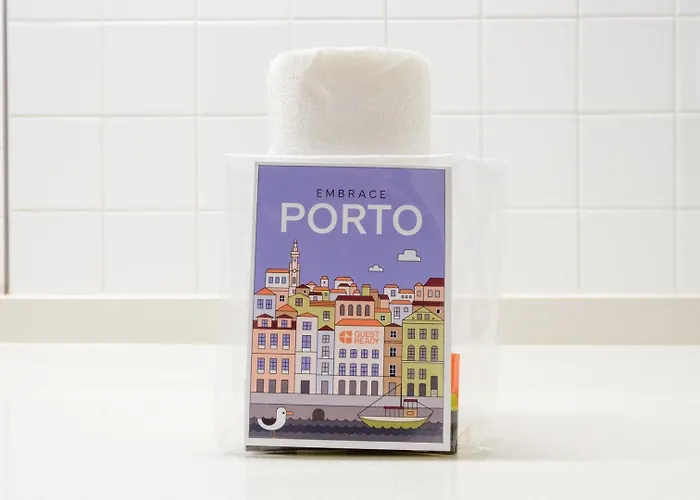 Guestready - Historic Courtyard Townhouse *