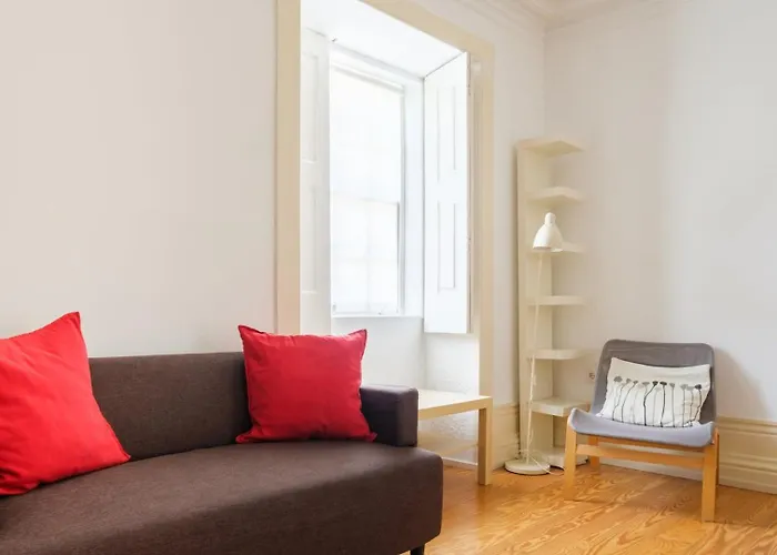 Guestready - Historic Courtyard Townhouse *