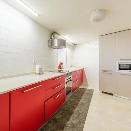 Guestready - Historic Courtyard Townhouse *