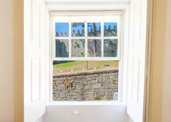 Guestready - Historic Courtyard Townhouse Dom wakacyjny Porto